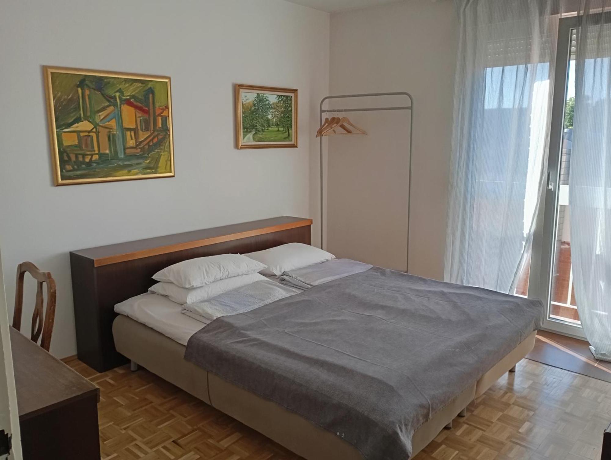 Апартаменты Stan U Samom Centru Obrenovca, Na Trgu Obrenovac  Экстерьер фото